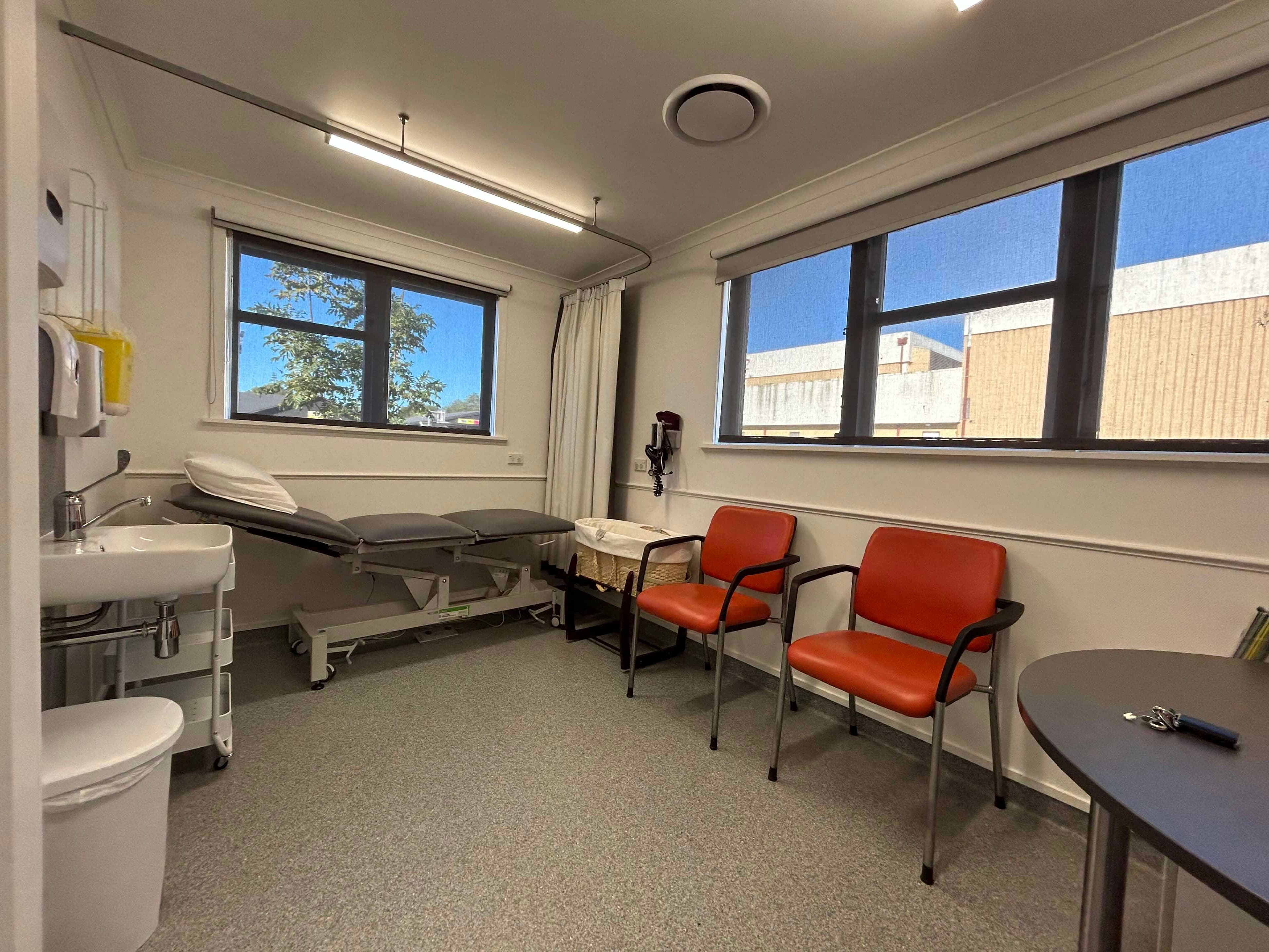 Te Aroha Noa Exterior